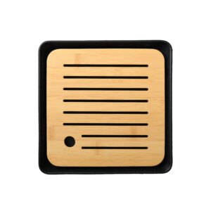 TEA TABLE – Bandeja cuadrada de stoneware con base de bambú (22 × 22 × 3 cm)